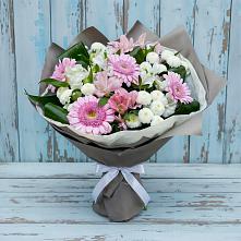 Букет цветов из:  Герберы, Альстромерии и Хризантемы в Астрахани
