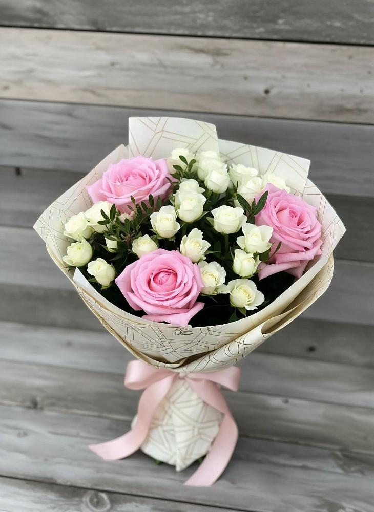 Букет цветов из: Розы в Астрахани