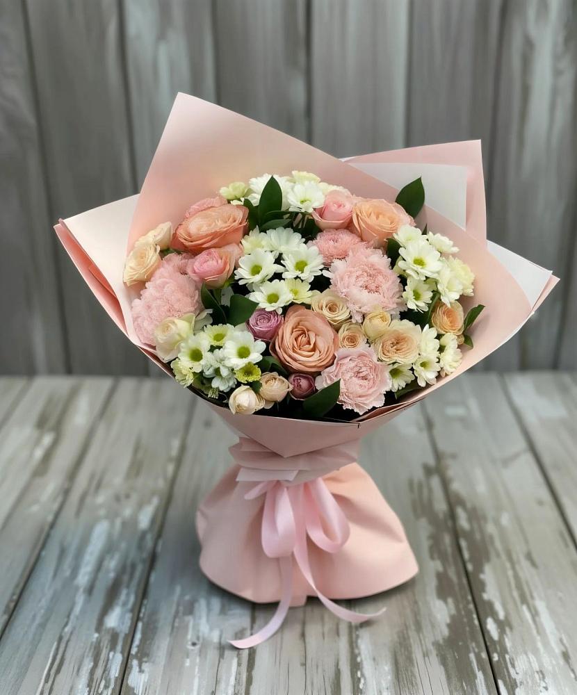 Букет цветов из: Гвоздики, Розы и Хризантемы в Астрахани