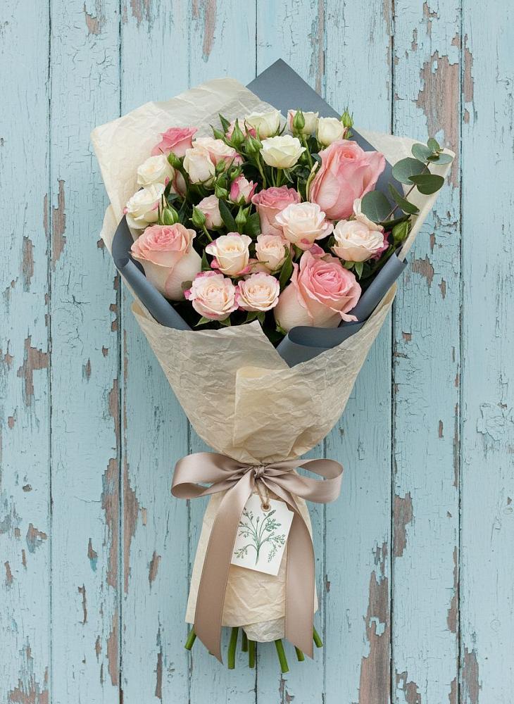 Букет цветов из: Розы в Астрахани