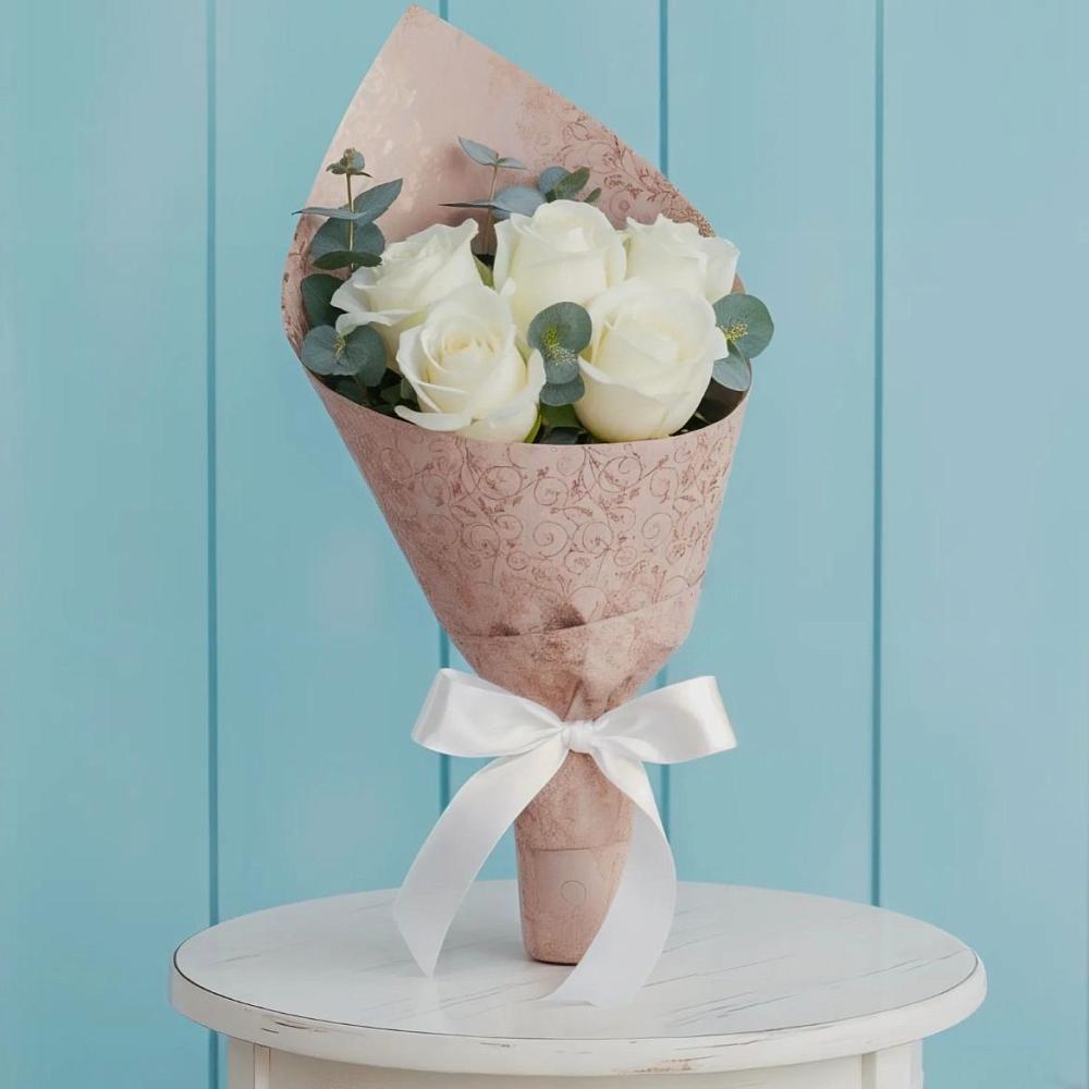 Букет цветов из: Розы в Астрахани