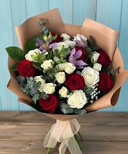 Букет цветов из:  Розы и Альстромерии #REPLACE_PRED# Астрахани