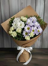 Букет цветов из:  Хризантемы и Розы в Астрахани