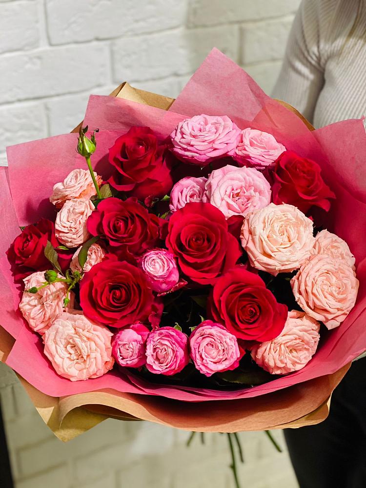 Букет цветов из: Розы в Астрахани