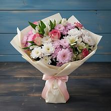 Букет цветов из:  Хризантемы, Альстромерии и Розы в Астрахани