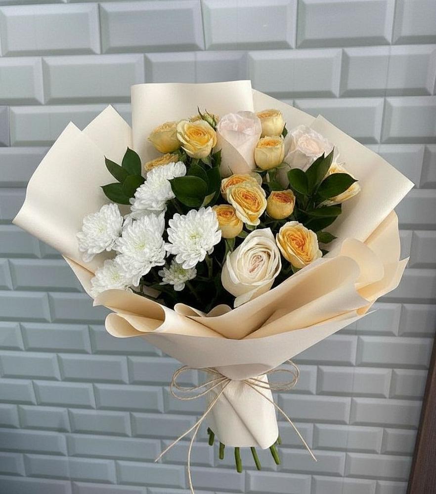 Букет цветов из: Розы и Хризантемы в Астрахани