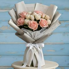 Букет цветов из:  Розы #REPLACE_PRED# Астрахани