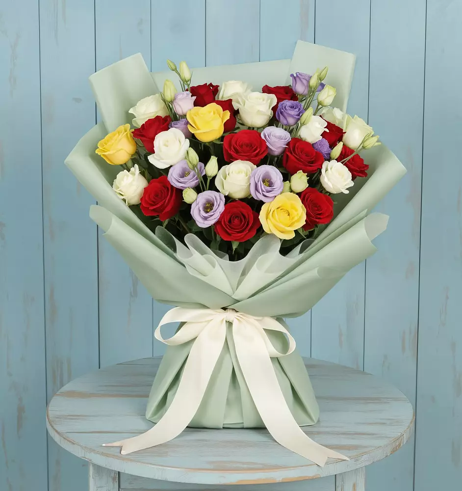 Букет цветов из: Розы в Астрахани