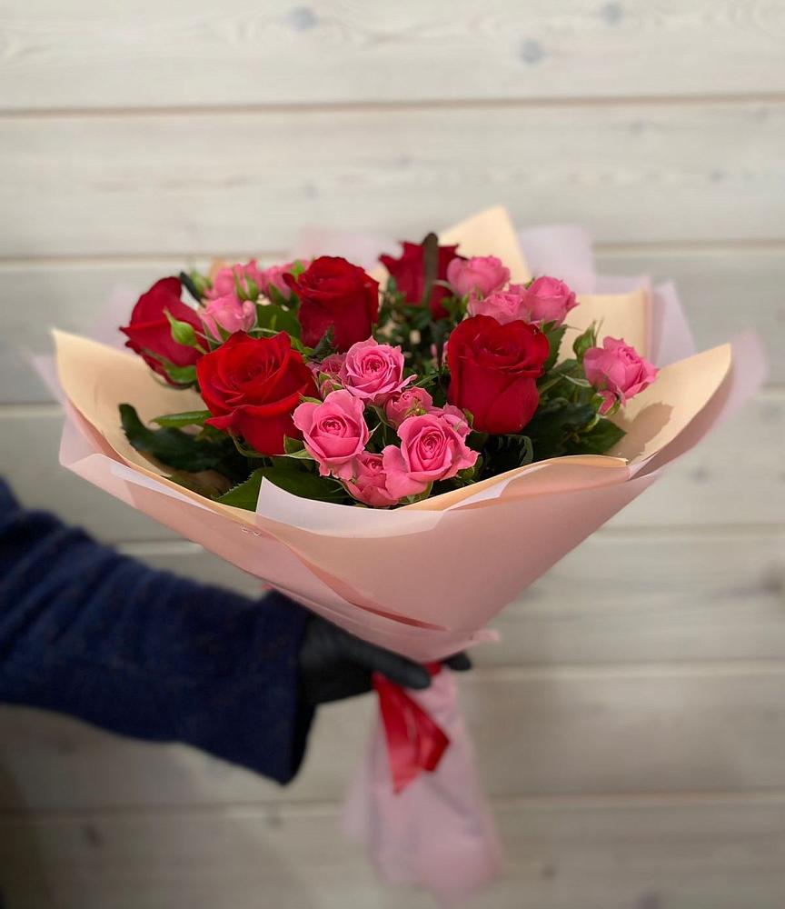 Букет цветов из: Розы в Астрахани