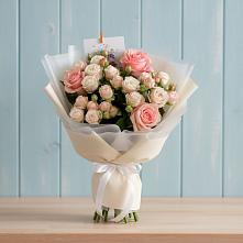 Букет цветов из:  Розы в Астрахани