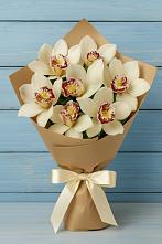 Букет цветов из:  Орхидеи и Розы в Астрахани